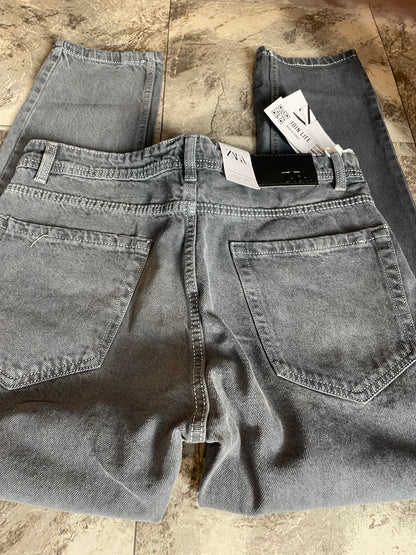 Zara baggy mom / carrot fit jeans