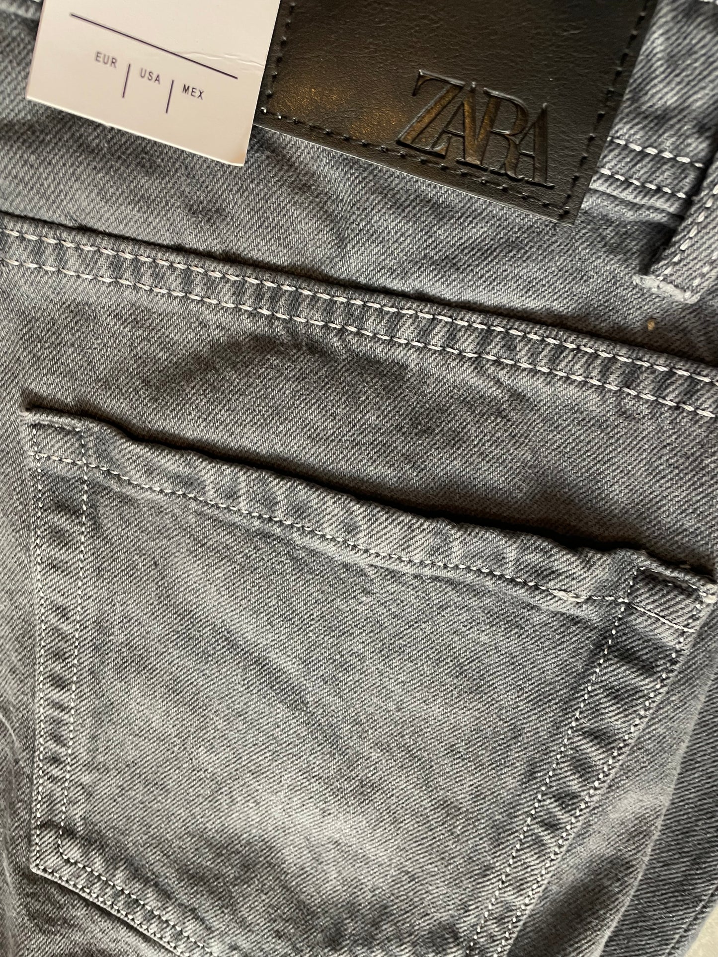 Zara baggy mom / carrot fit jeans